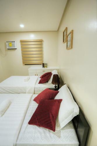 Albergue Centro Square Transient Hotel