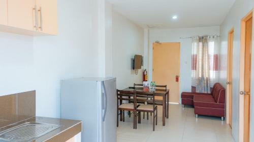 Posada Reddoorz Plus Near Talisay Town Center