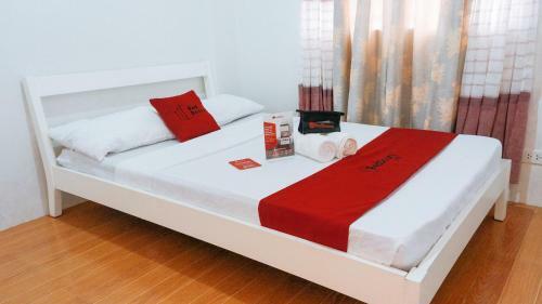 Posada Reddoorz Plus Near Talisay Town Center