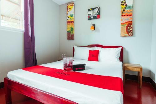 Hotel Reddoorz Plus @ Rizal Avenue Palawan