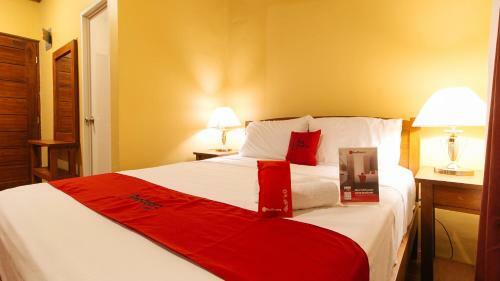 Hotel Reddoorz Plus @ Malabag Silang
