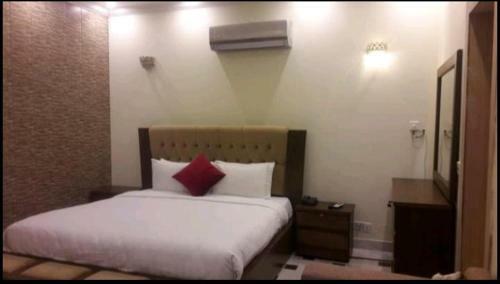 Bed & Breakfast White Lodge Guest House