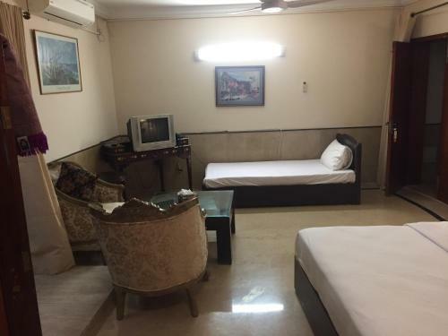 Hostal E Lodge
