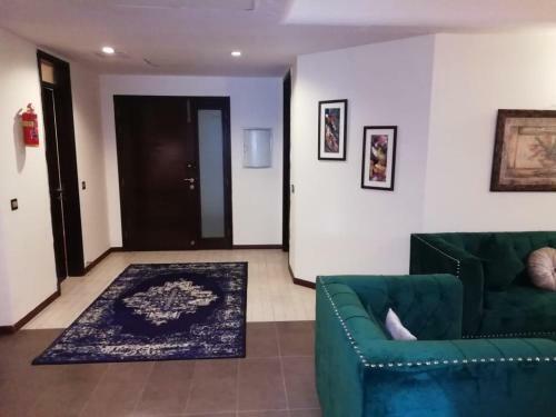 Silver Oaks Luxury Apartments