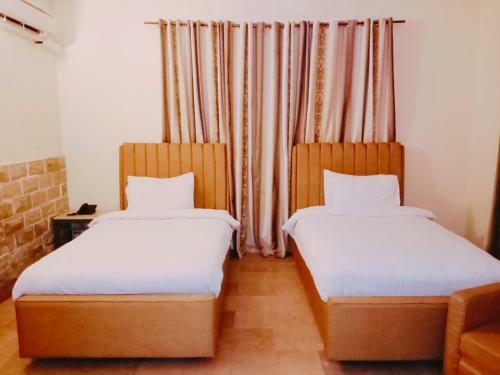 Hostal Blue Moon Residency
