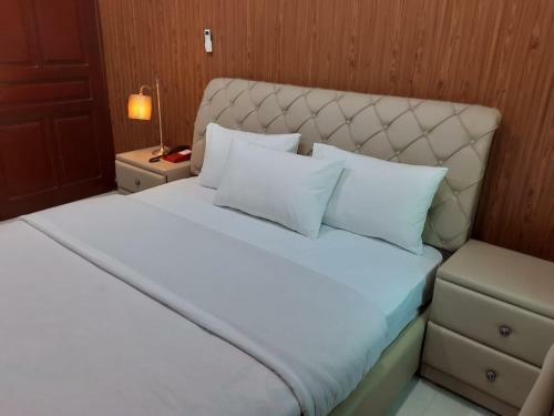 Hostal Royal Motel Executive