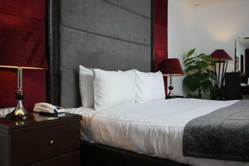 Oban Hotel