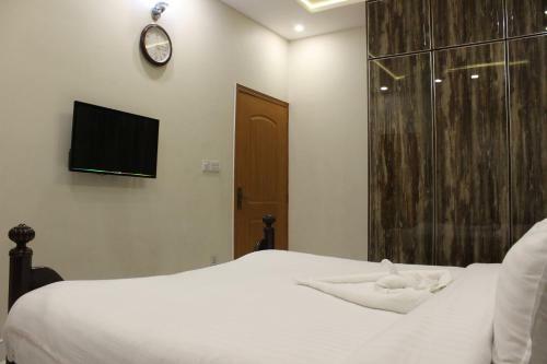Lawrence Luxury Apartments Lahore