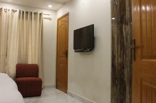 Lawrence Luxury Apartments Lahore