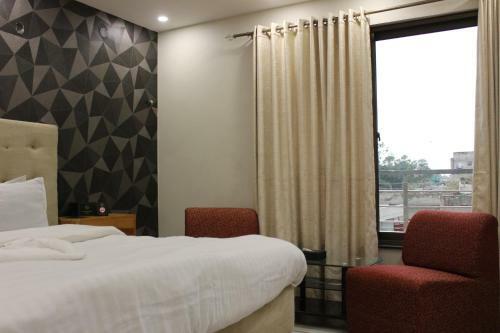 Lawrence Luxury Apartments Lahore