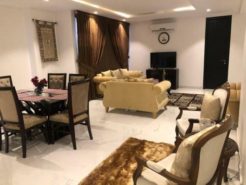 Hostal Royal Guest House Lahore Cantt