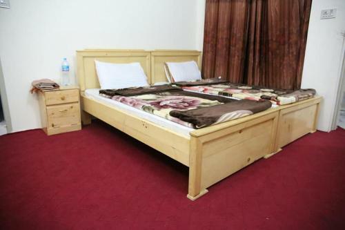 Fr Darya E Swat Hotel