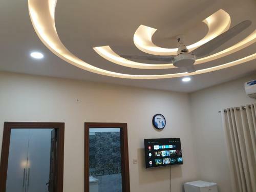 Hostal Alpha Guest House