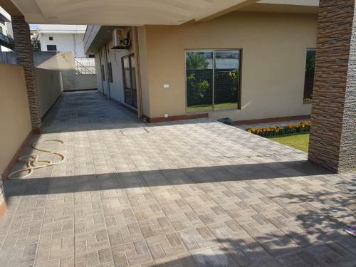 Hostal Alpha Guest House