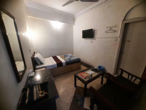 Amin Hotel