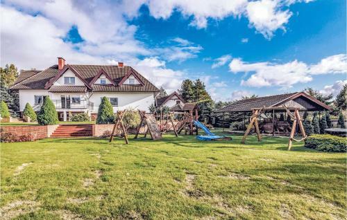 Holiday Home Borowo Sosnowa