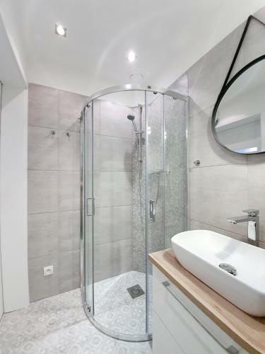 Comfy Apartments - Old Town Marine