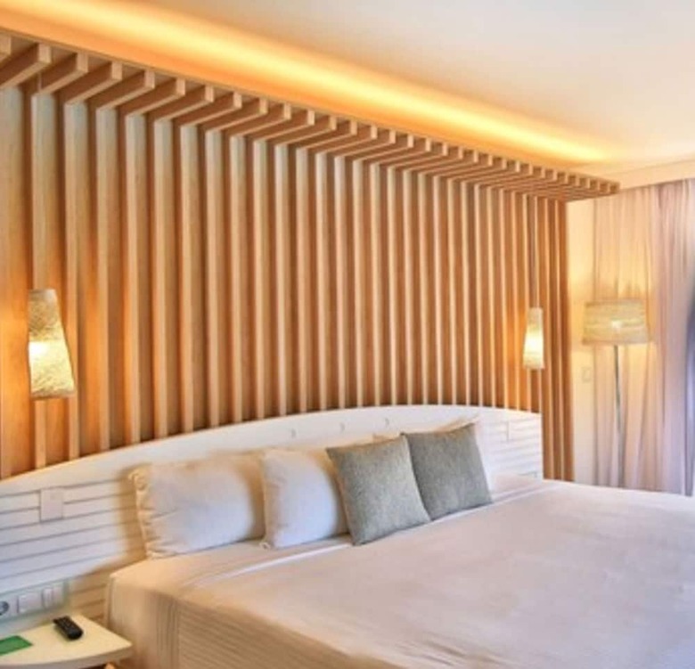 La Creole Beach Hotel & Spa