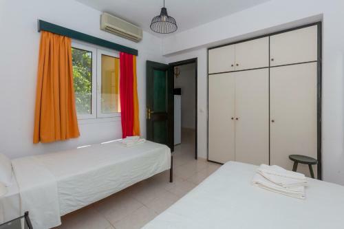 Sandy Beach Villas And Apartments