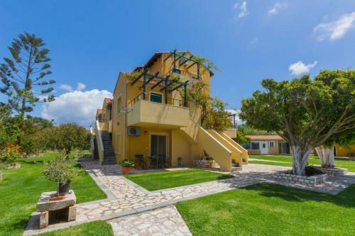 Sandy Beach Villas And Apartments