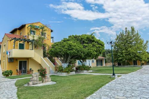 Sandy Beach Villas And Apartments