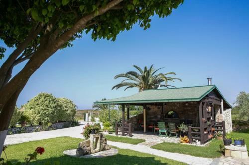 Sandy Beach Villas And Apartments