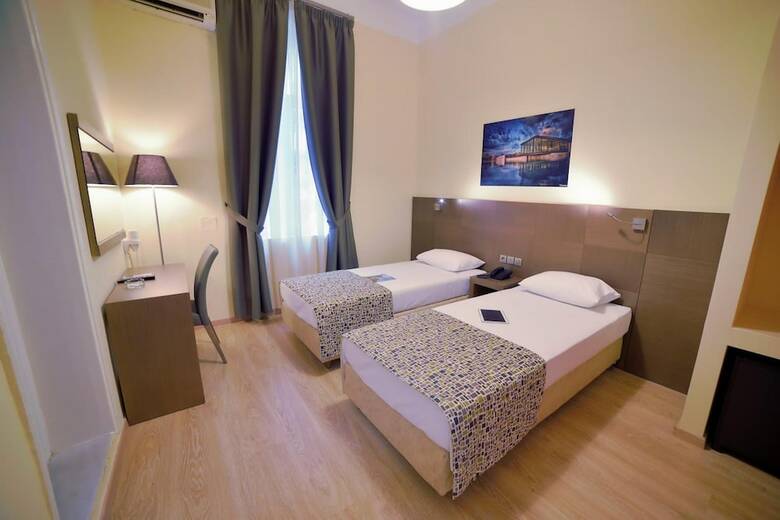 Hotel Orestias Kastorias