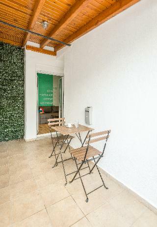 Hostal Colors Rooms & Apartments