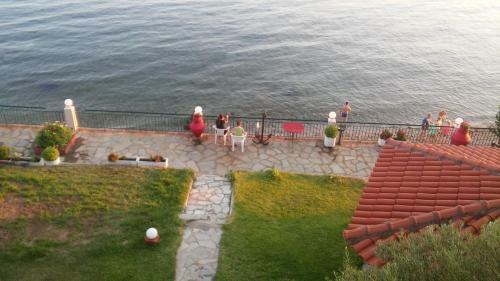 Alexiadis Apartments