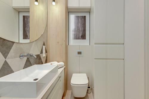 The Skyline : Premium By Baltica Apartments