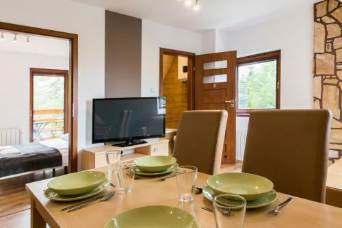 Udanypobyt Apartamenty Przy Dolinach C I D
