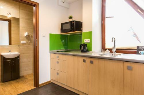 Udanypobyt Apartamenty Przy Dolinach C I D