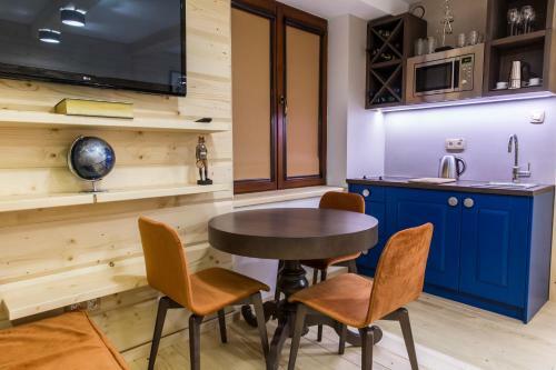 Udanypobyt Apartamenty Przy Dolinach C I D