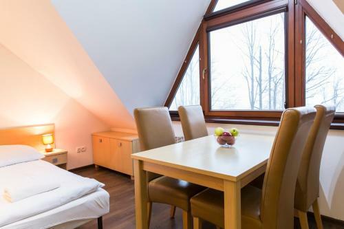 Udanypobyt Apartamenty Przy Dolinach C I D
