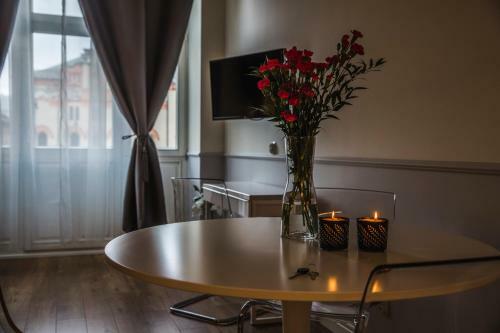 Angel House Apartments