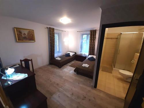 Dworek Z?oty R�g Hotel I Restauracja