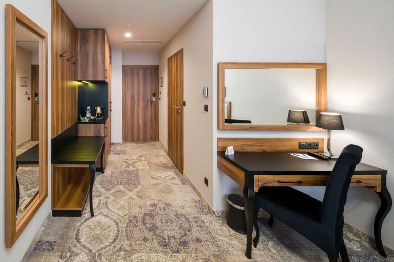 Sky Hotel Krakow