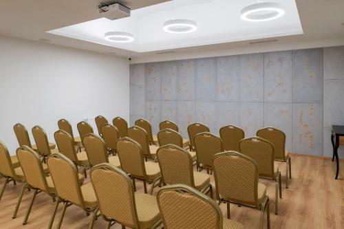Sky Hotel Krakow