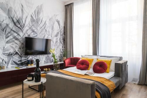 Rubinstein Apartment By Loft Affair