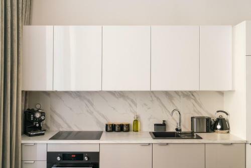 Rubinstein Apartment By Loft Affair