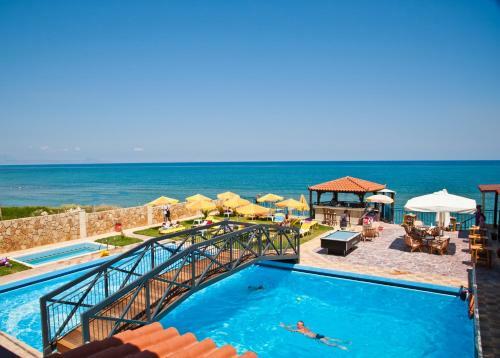 Ekavi Hotel