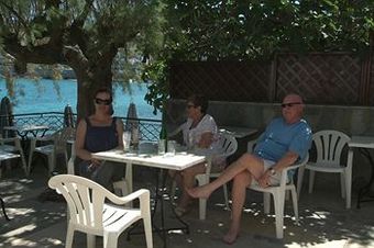Aparthotel Polydoros