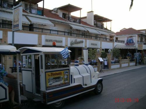 Hotel Montes Apartments & Studios