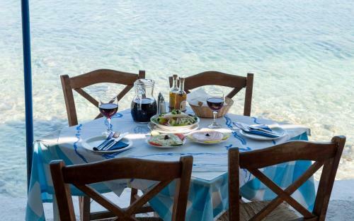 Hostal La Grotta