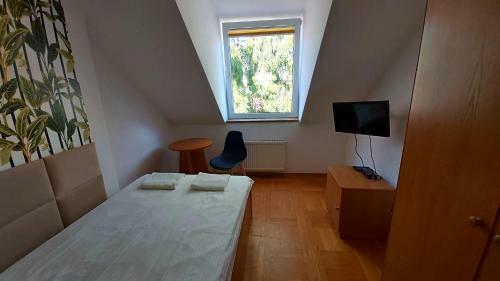 Hotel Pierwsze Pi?tro Restauracja&noclegi