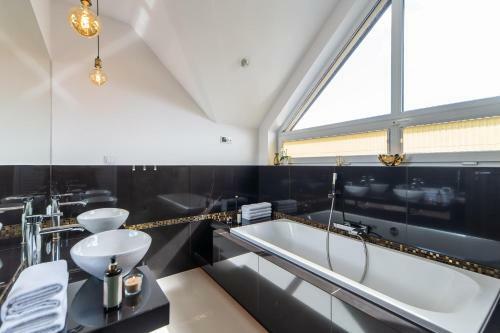 Villa Rent Like Home - Holiday Residence