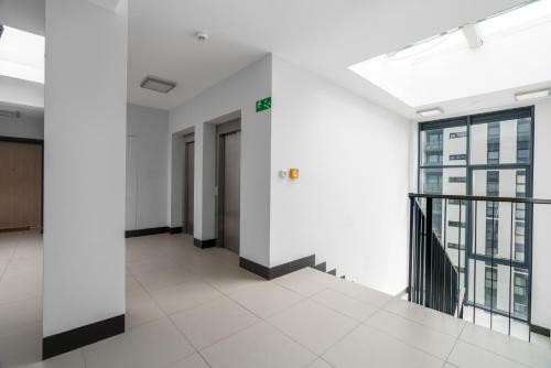 Family Apartment Krancowa By Renters