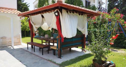 Agapi Apartments