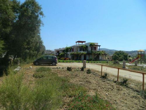 Apartamento Acti Plaka Hotel