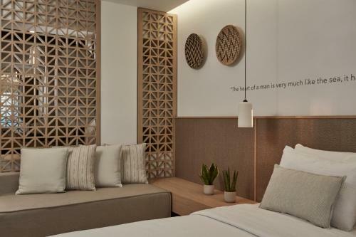 Mykonos Kosmoplaz Beach Resort Hotel